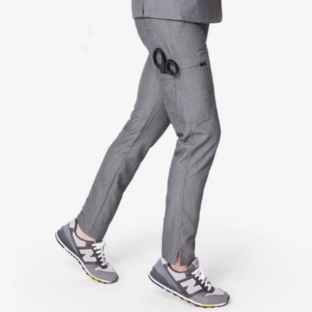 FIGS Graphite Yola Skinny Scrub Pants